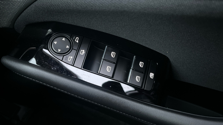 Mazda 3 2.5 e-Skyactiv G MHEV 140 Exclusive-Line 5dr Auto Petrol Hatchback